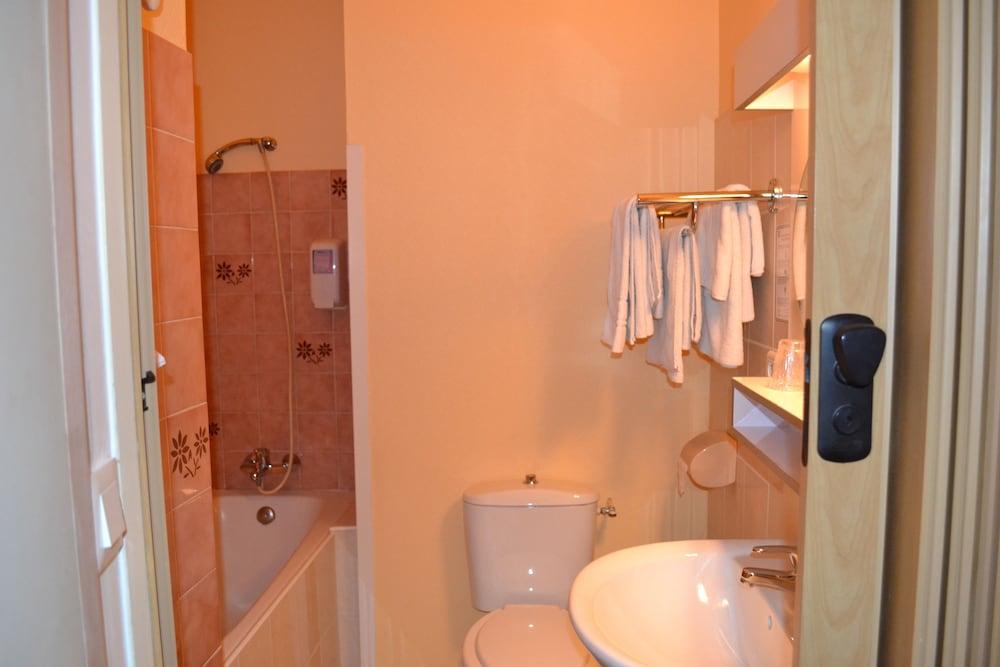 Hotel Le Bretagne Saint-Nazaire  Ngoại thất bức ảnh