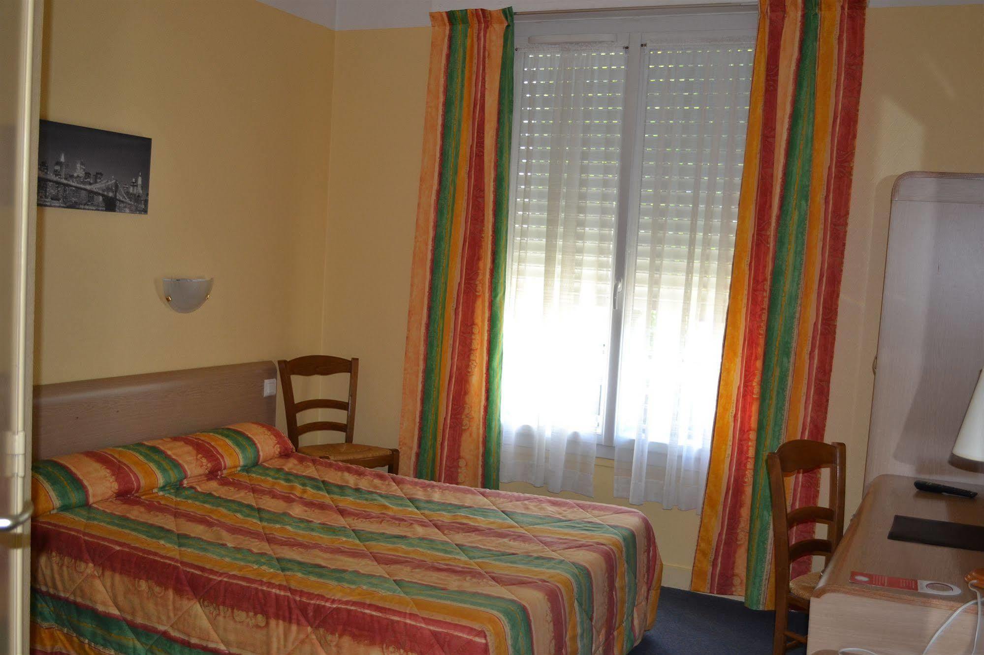 Hotel Le Bretagne Saint-Nazaire  Ngoại thất bức ảnh