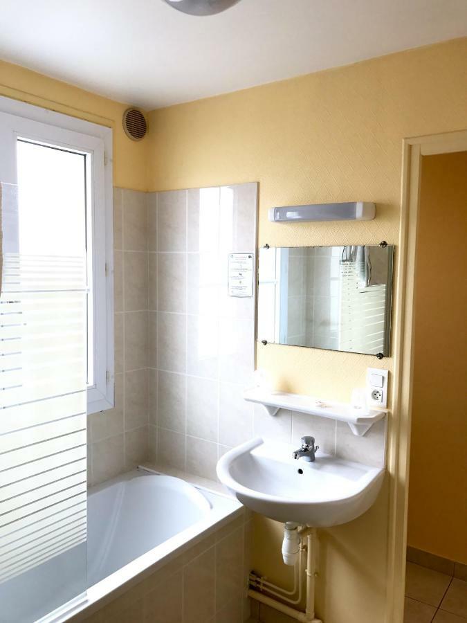 Hotel Le Bretagne Saint-Nazaire  Ngoại thất bức ảnh