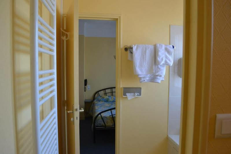 Hotel Le Bretagne Saint-Nazaire  Ngoại thất bức ảnh